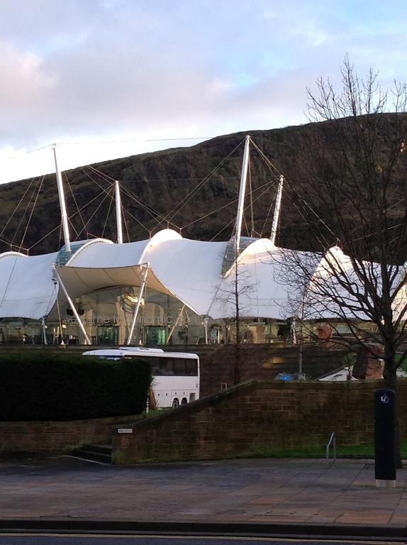The Park At Holyrood Edimburgo Exterior foto