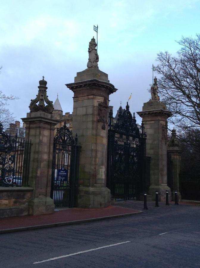 The Park At Holyrood Edimburgo Exterior foto