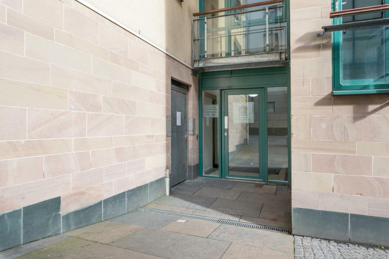 The Park At Holyrood Edimburgo Exterior foto