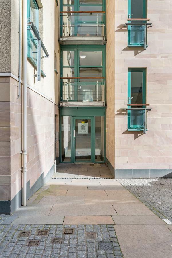 The Park At Holyrood Edimburgo Exterior foto
